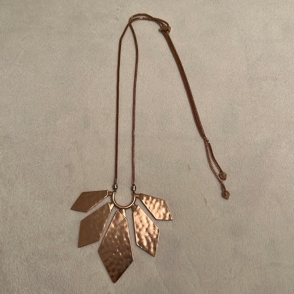 Kendra Scott Mari Rose Gold Necklace